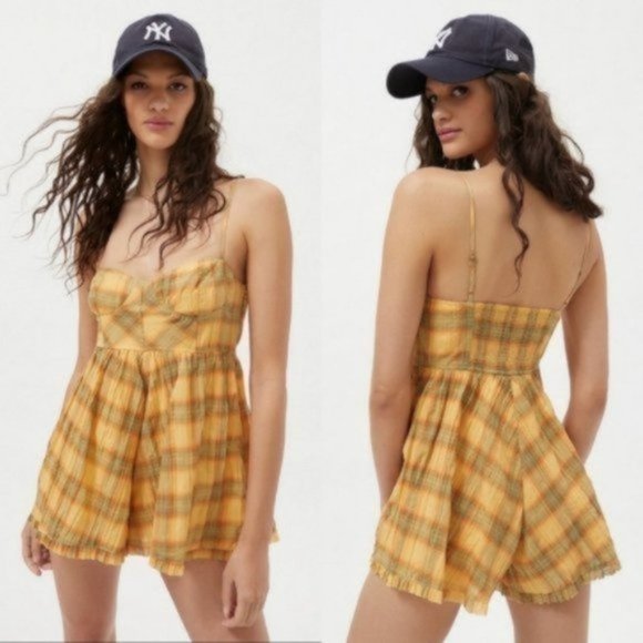 Urban Outfitters | Lorelei Crinkle Cotton Romper Plaid Yellow Orange Green Small - Picture 1 of 16